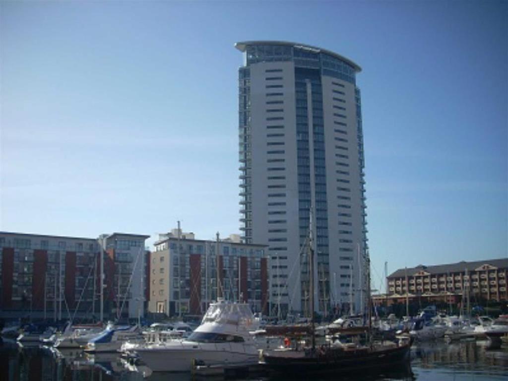 Beach On The Doorstep Meridian Tower Marina Swanseaアパートメント エクステリア 写真